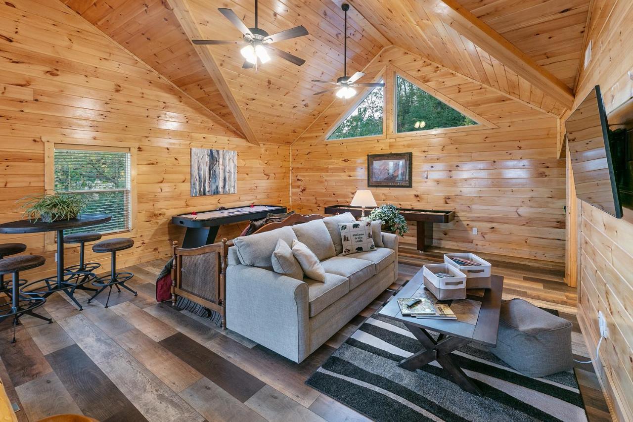 Gritz Carlton, Private Pool, Theater Rm, 1089 Of Free Tickets Each Paid Day, Dollywood And More Sevierville Exterior photo