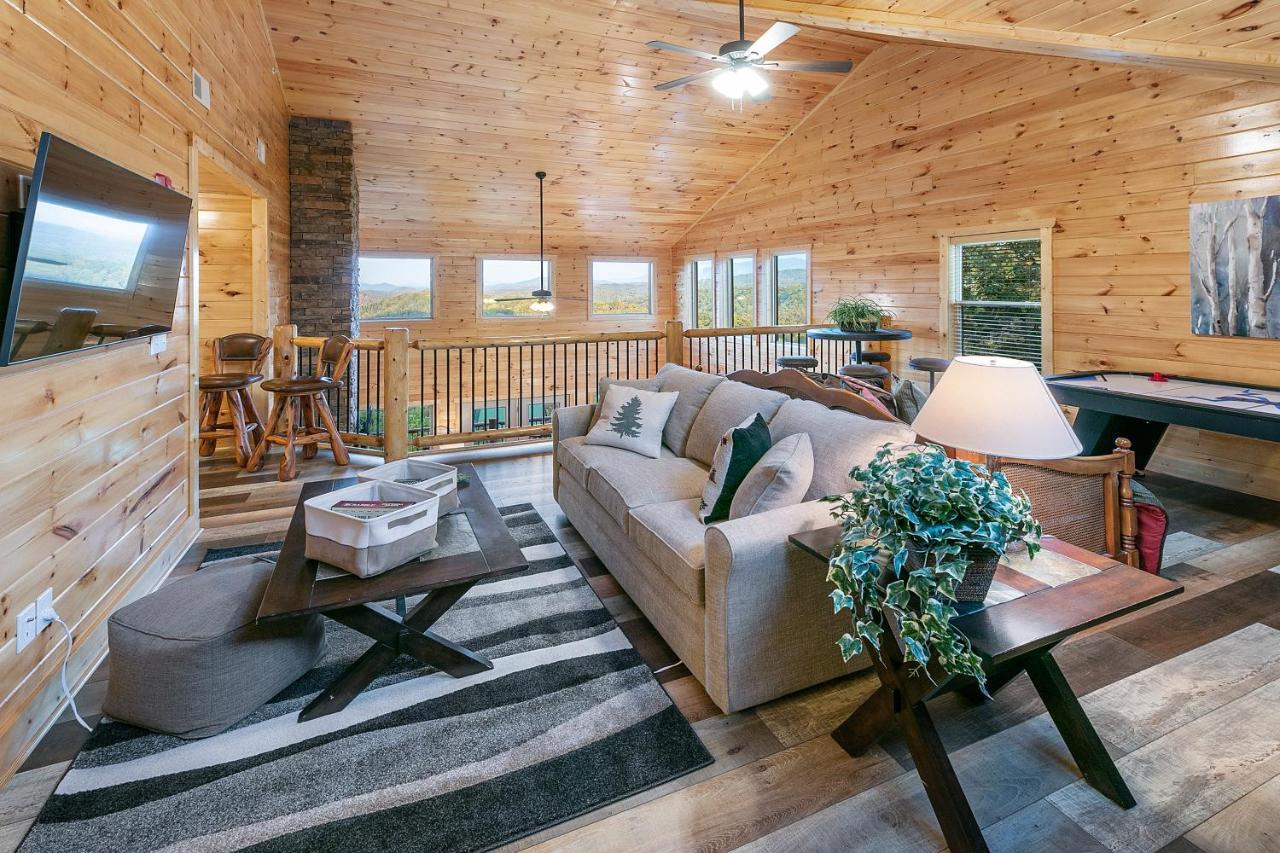 Gritz Carlton, Private Pool, Theater Rm, 1089 Of Free Tickets Each Paid Day, Dollywood And More Sevierville Exterior photo
